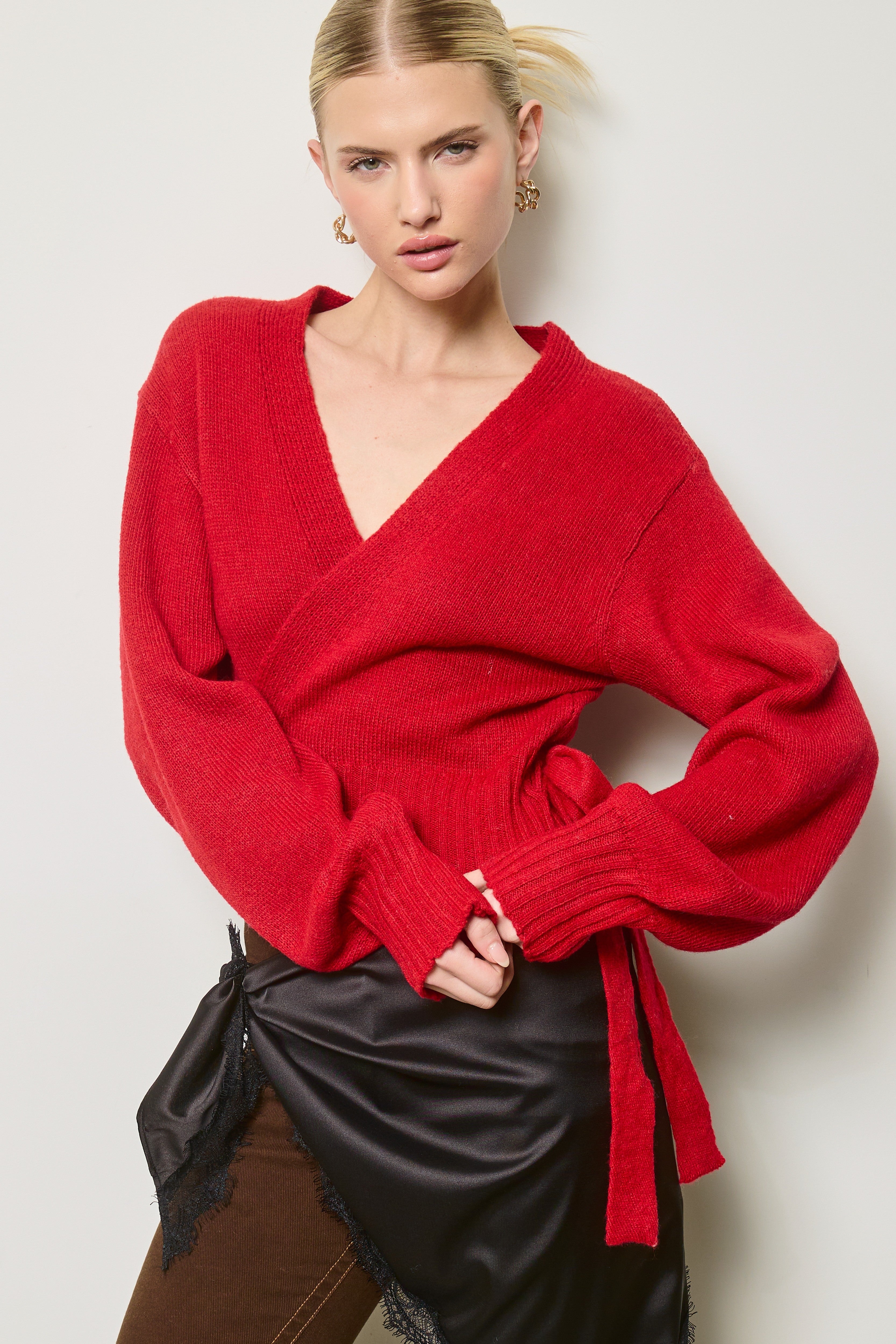 Tops – Left On Thread