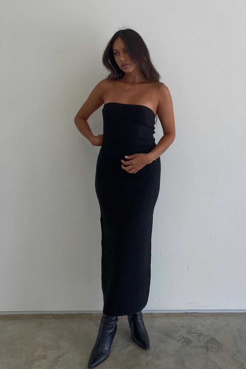 Textured Knit Strapless Maxi Dress