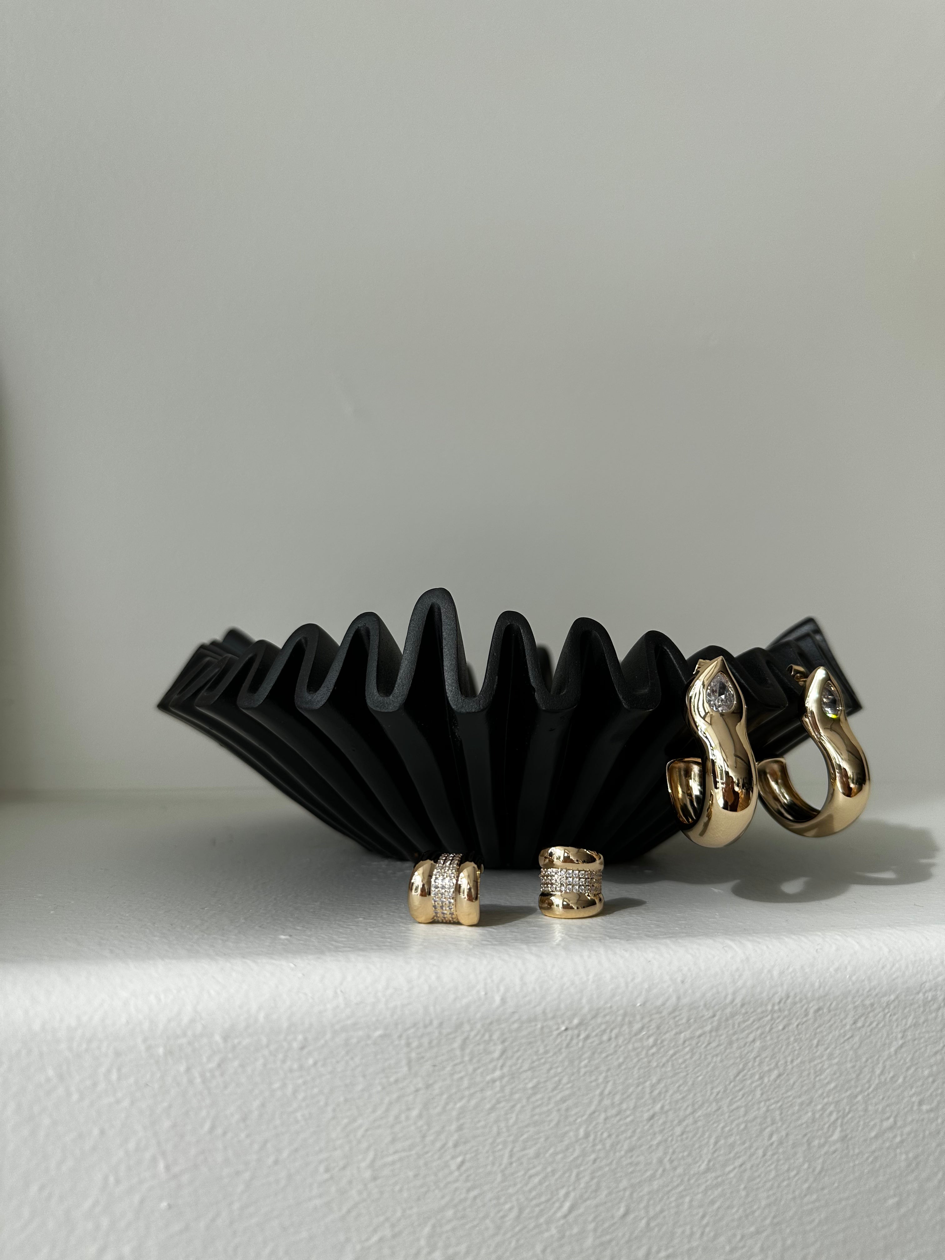 Wavy Bowl - Thumbnail 3