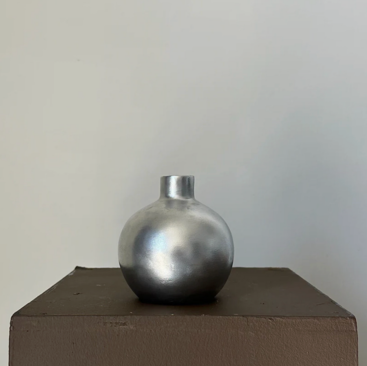 Apple Vase - Chrome