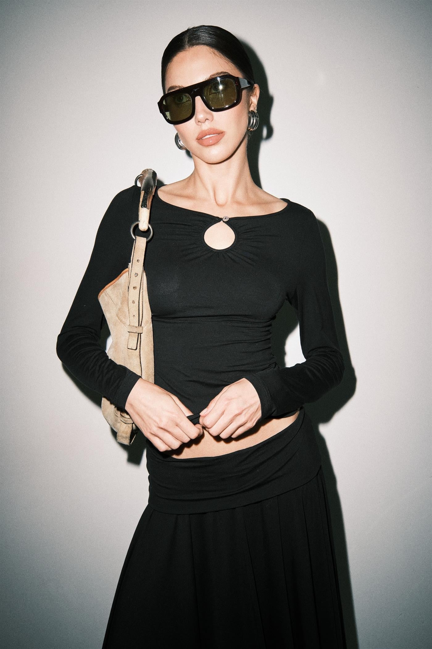 Tops – Left On Thread